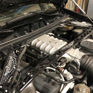Aston Martin V8 Vantage Brace Kit